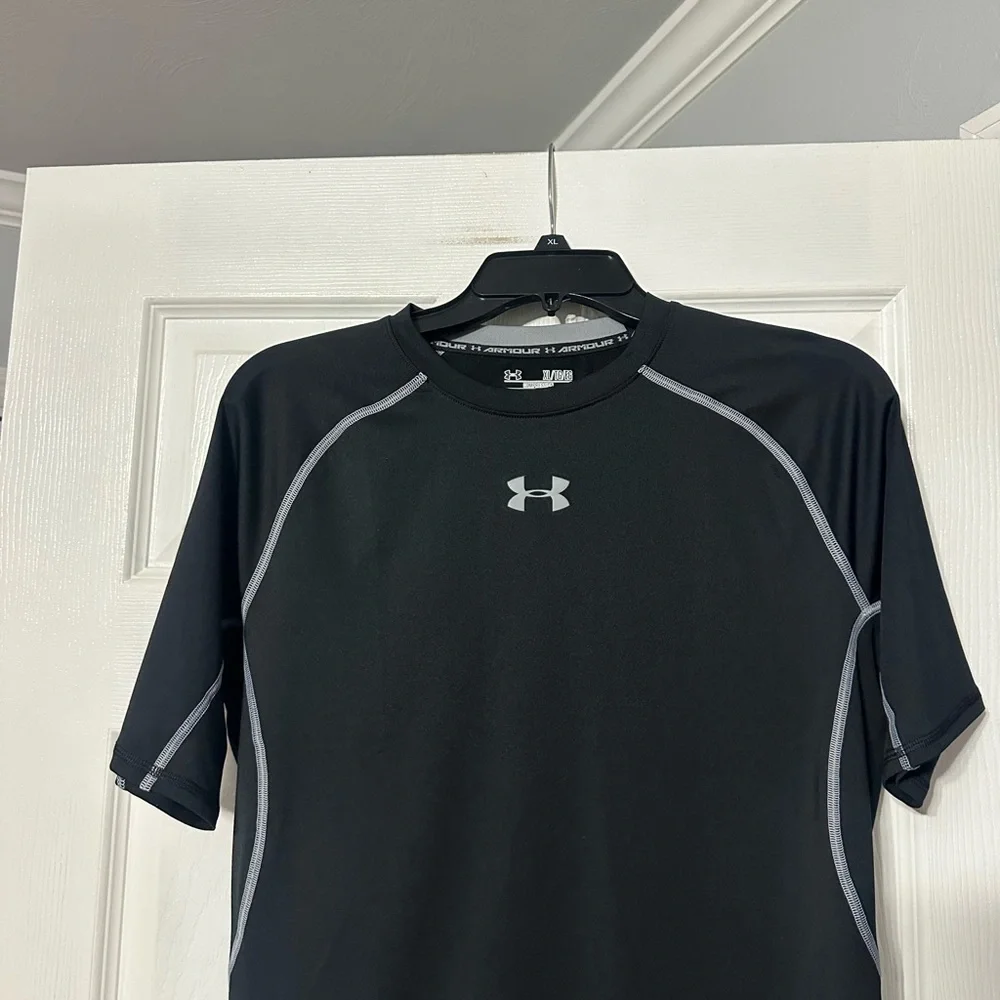 Under Armour Heatgear Unisex Short Sleeve Compression Tee - Picture 2 of 15
